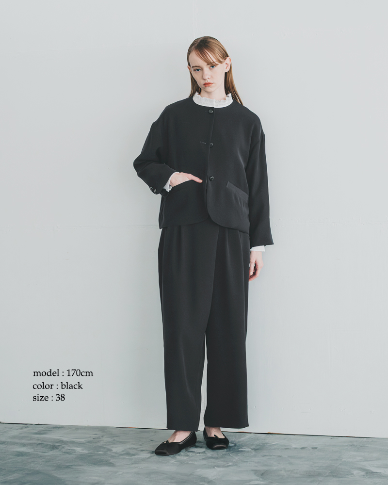 whyto ホワイト アシンメトリー ワイド トラウザーパンツ “asymmetry