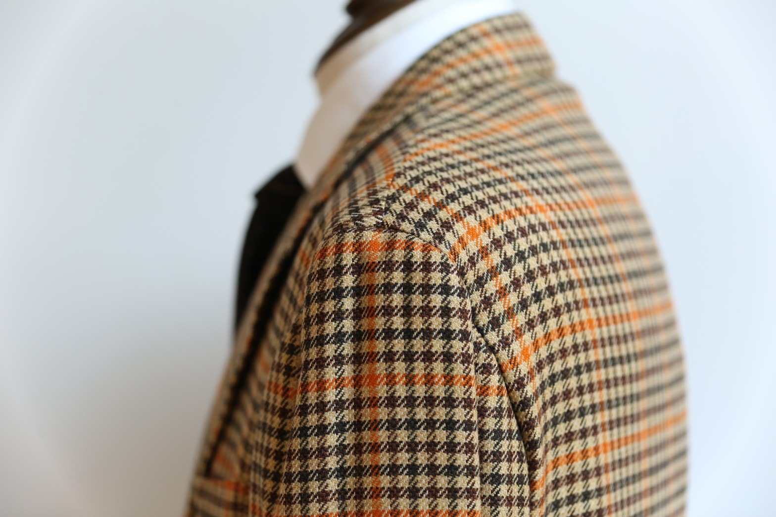 Kiton キトン】秋冬向け 贅沢カシミヤ100％ 千鳥格子柄ジャケット 48