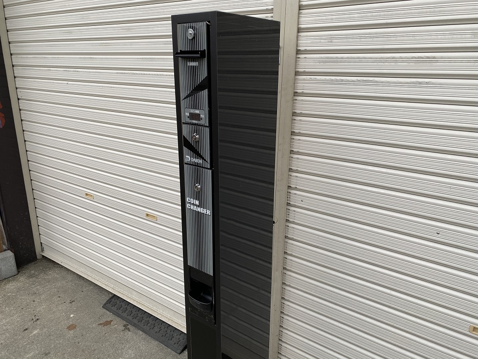 新札両替機 新紙幣対応ビルバリ 100円両替タイプ CSD-3