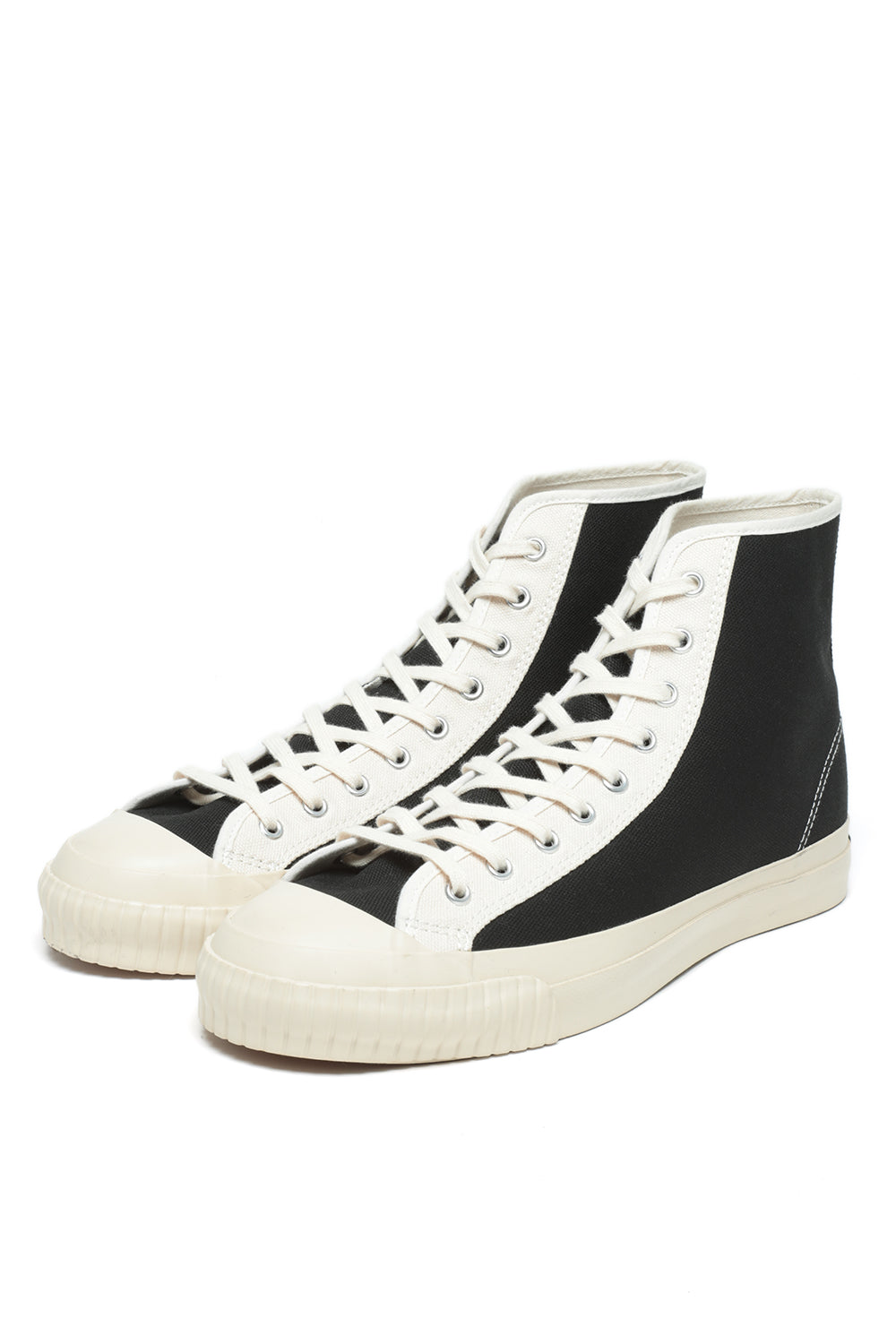 JUMPIN' HIGH SHOES – ATTRACTIONS