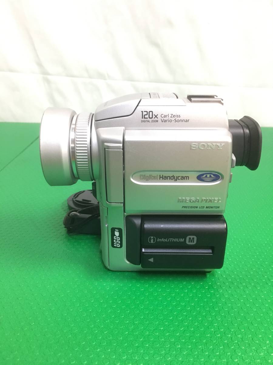 miniDVのダビングに！ SONY デジタルビデオカメラ DCR-PC110 【ミニDV