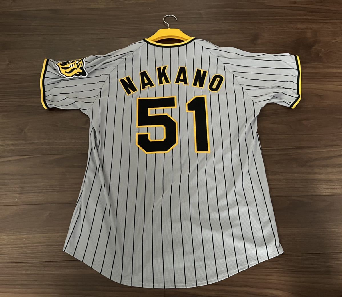 阪神タイガース 中野拓夢選手 #51レプリカユニホーム ビジター L