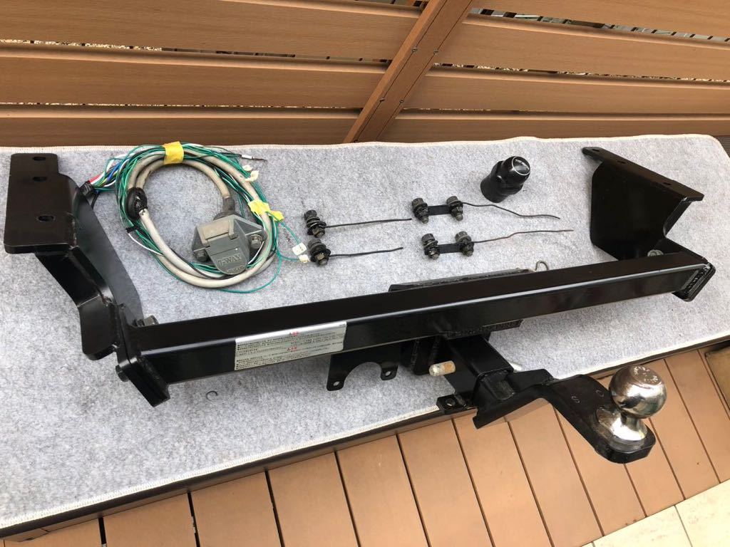 20系アルヴェルSOREX トレーラー用ヒッチ メンバー取り付け金具付き 20