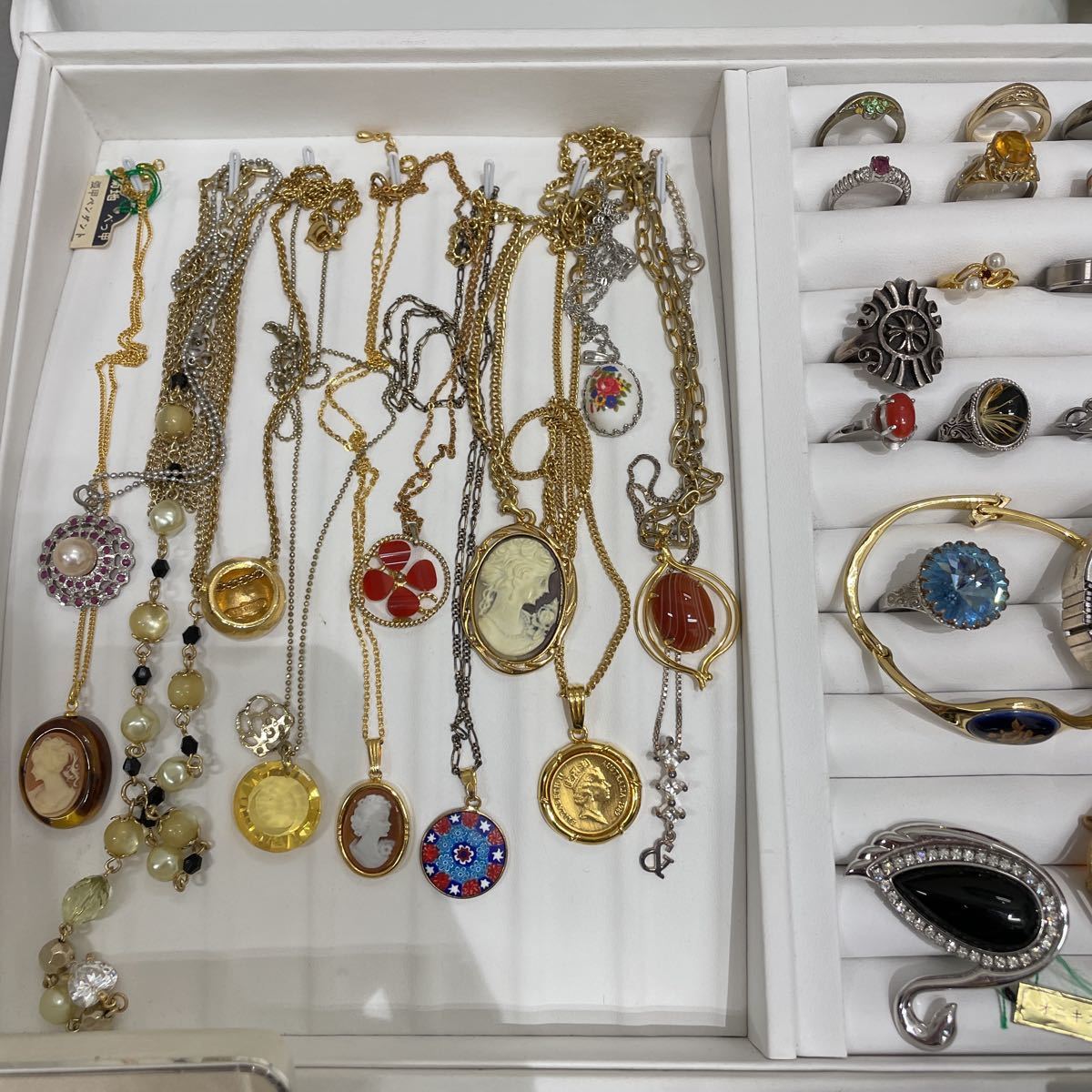 遺品整理生前整理アクセサリーまとめ売パールセット、珊瑚、鼈甲、水晶