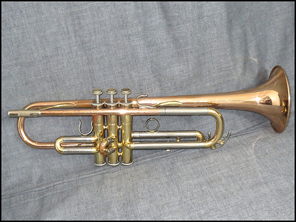 美品・希少ヤマハトランペット YTR-634 金色 ゴールド シルバー