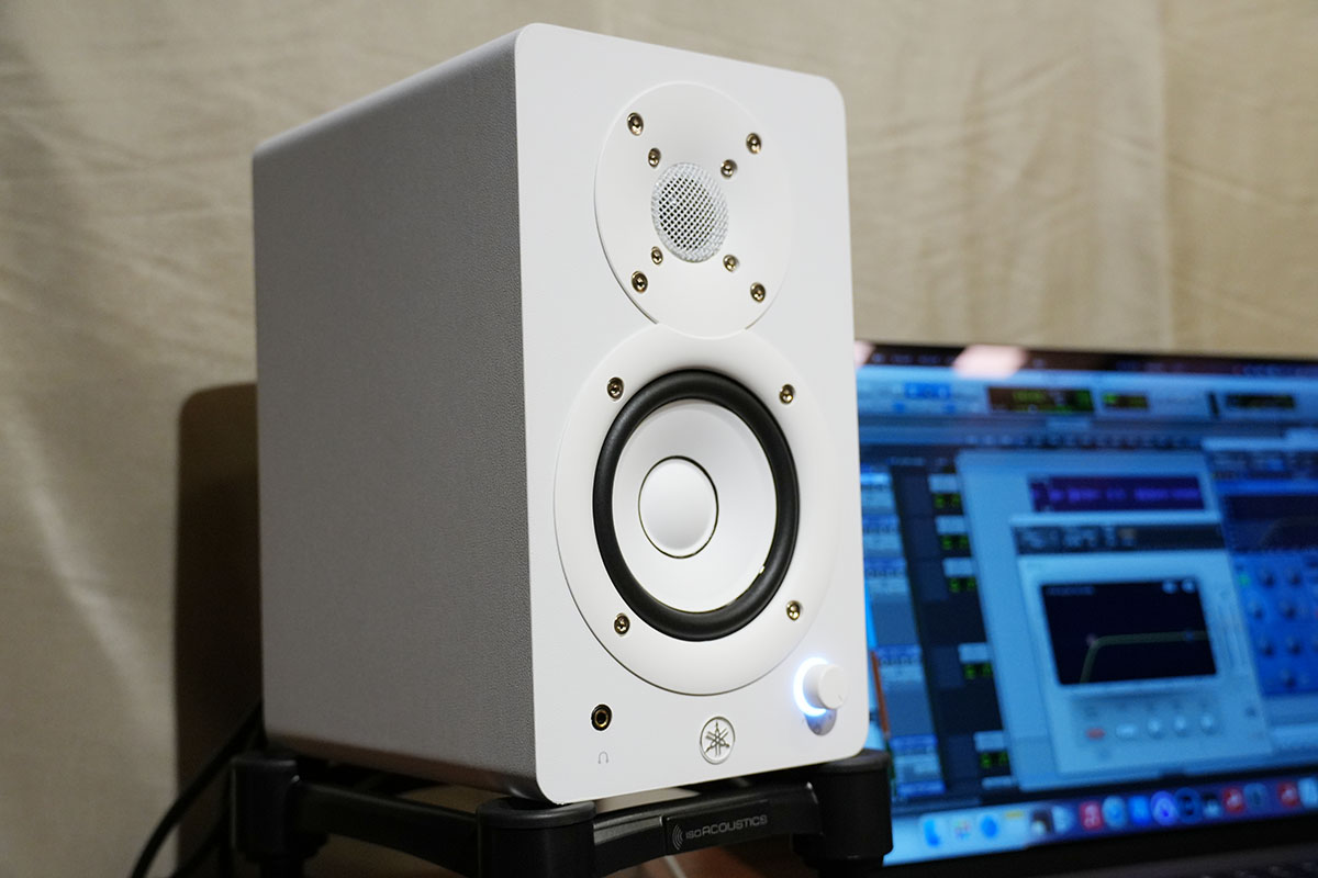 レビュー】ヤマハ“家でも使える”超小型モニタースピーカー「HS3」をPC