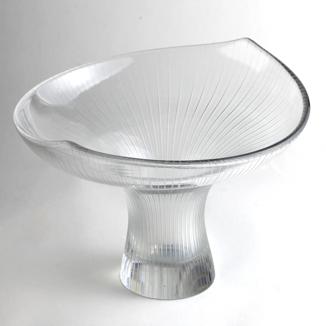 iittala イッタラ Tapio Wirkkala タピオ・ヴィルカラ ガラスの花瓶