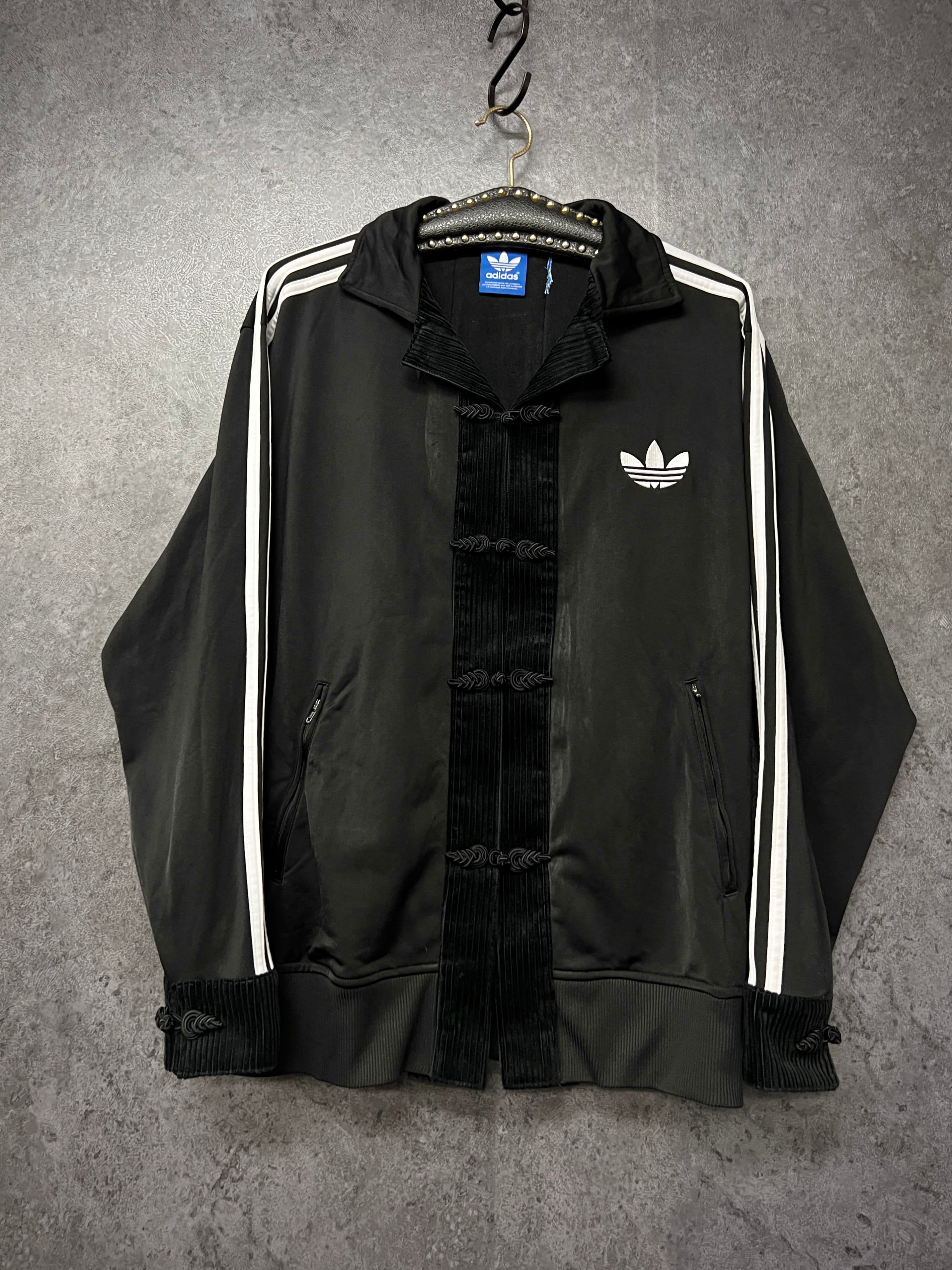 maggoo remake products] adidas 