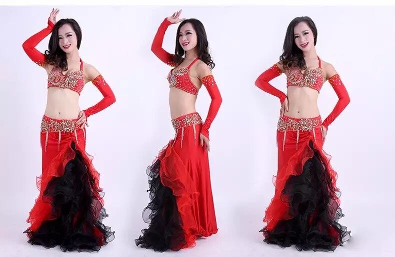 ベリーダンス 衣装 オリエンタル ハンドメイド ビーズ 4点セット ブラ