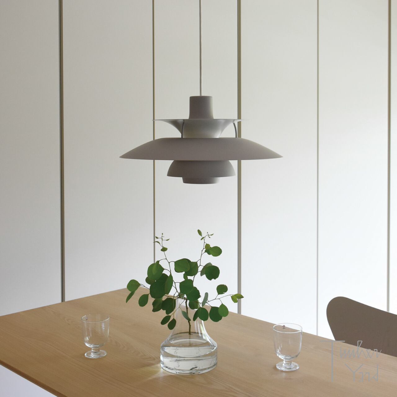 PH 5 / モノクローム・オイスター・グレー / Louis Poulsen（ルイス