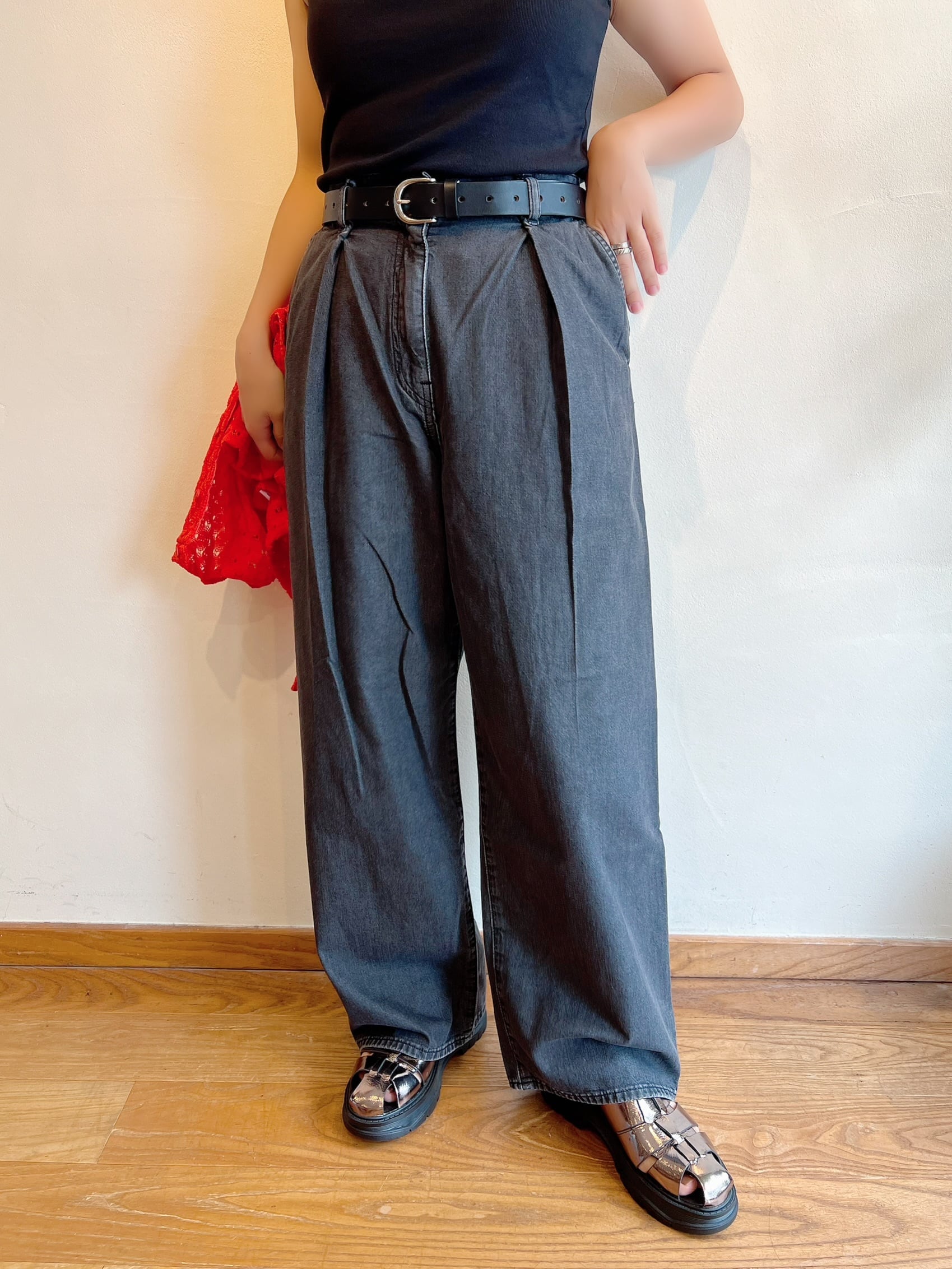 TICCA / ライトデニムタックワイドパンツ | anouk