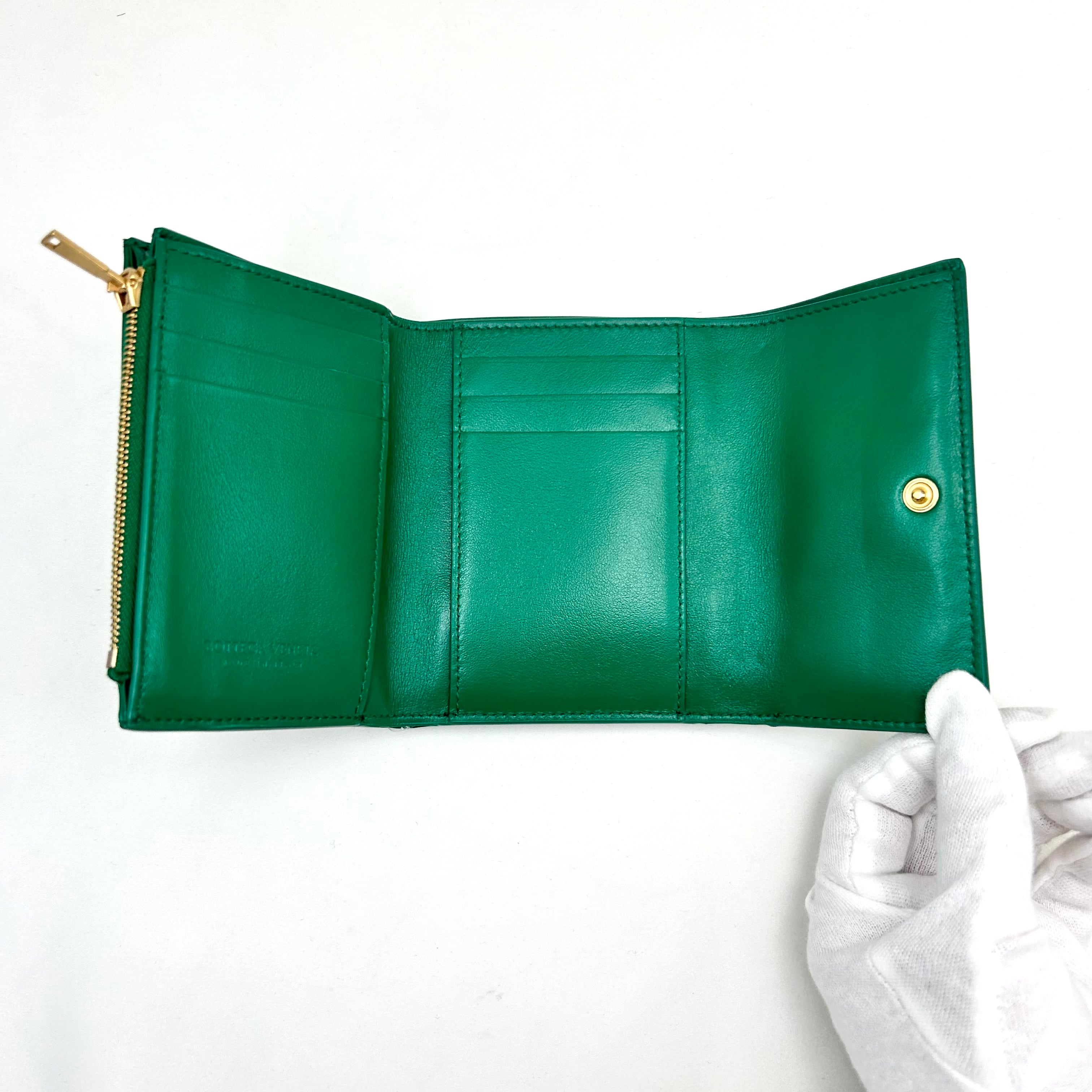 ボッテガヴェネタ 財布 カセット イントレチャート 緑 三つ折り 【付属
