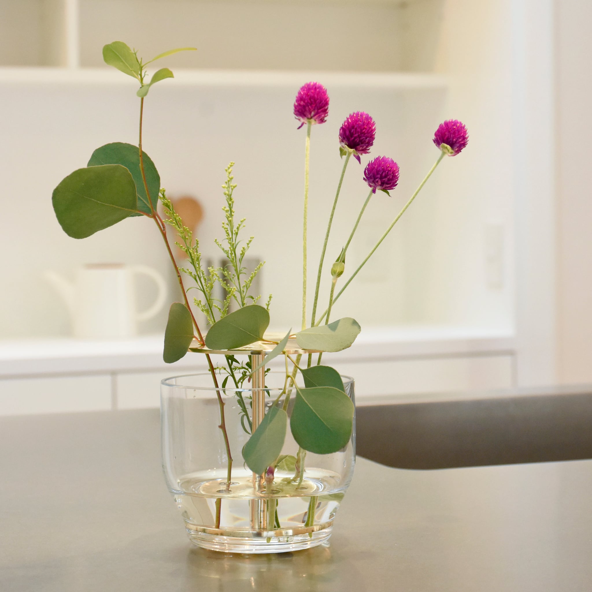 IKEBANA VASE SMALL / 真鍮ラッカー / イケバナベース / スモール