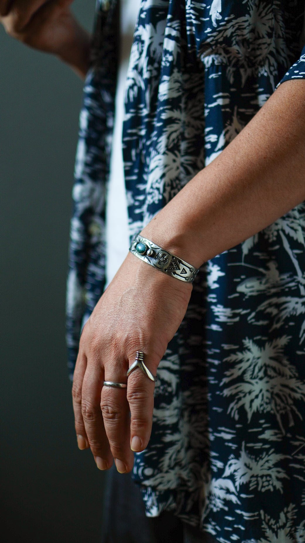 1920-1940s】ナバホ ターコイズ & サンダーバード & スワスティカ 卍