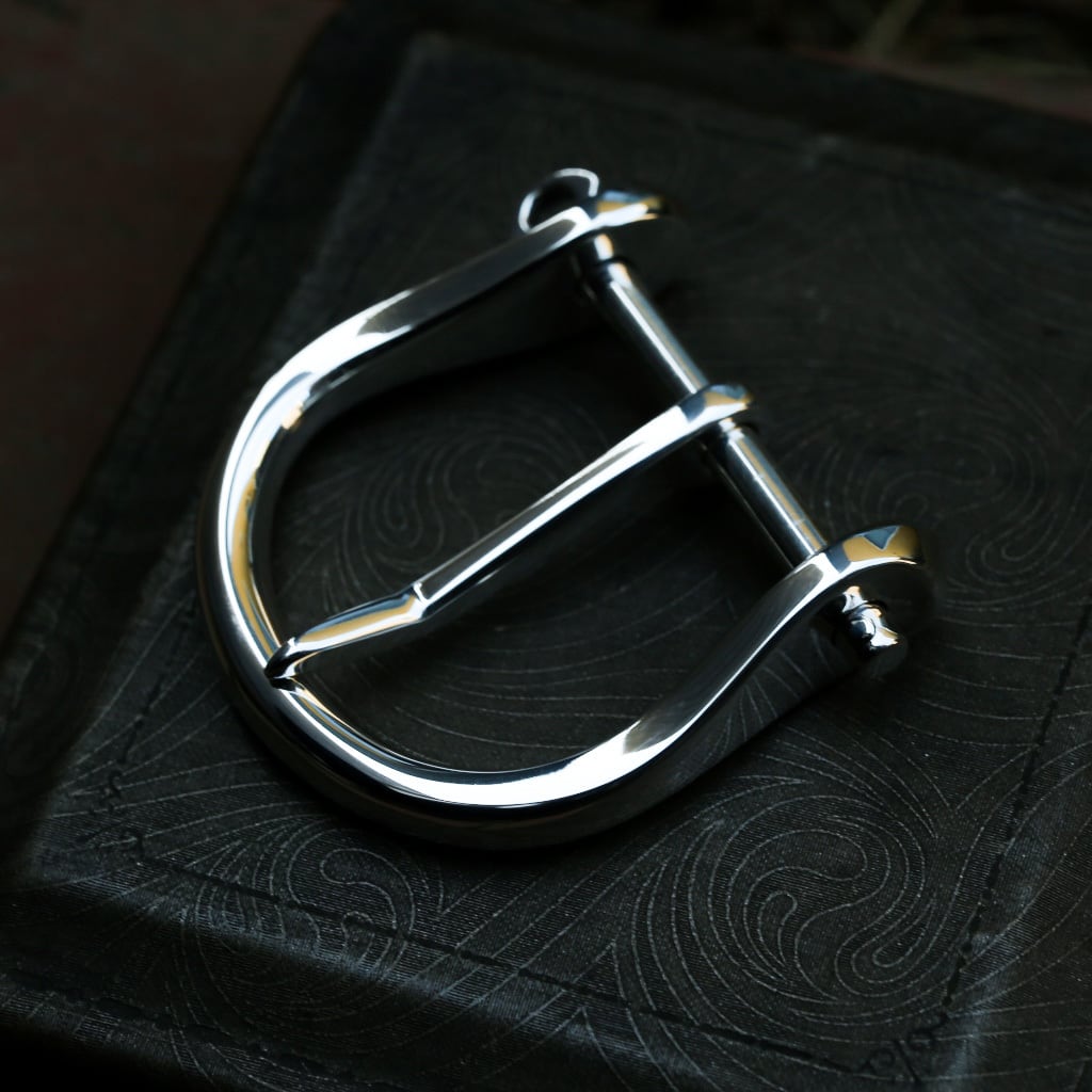STERLING SILVER】 SHACKLE BUCKLE 35 BELT | LONESOME．