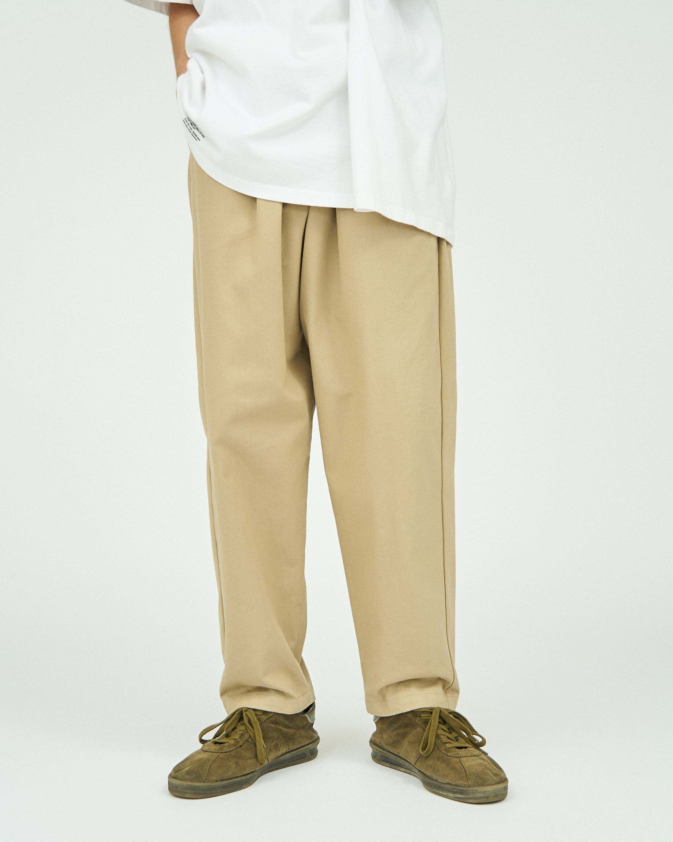 FreshService｜CORPORATE EASY CHINO PANTS | 眠家オンラインストア