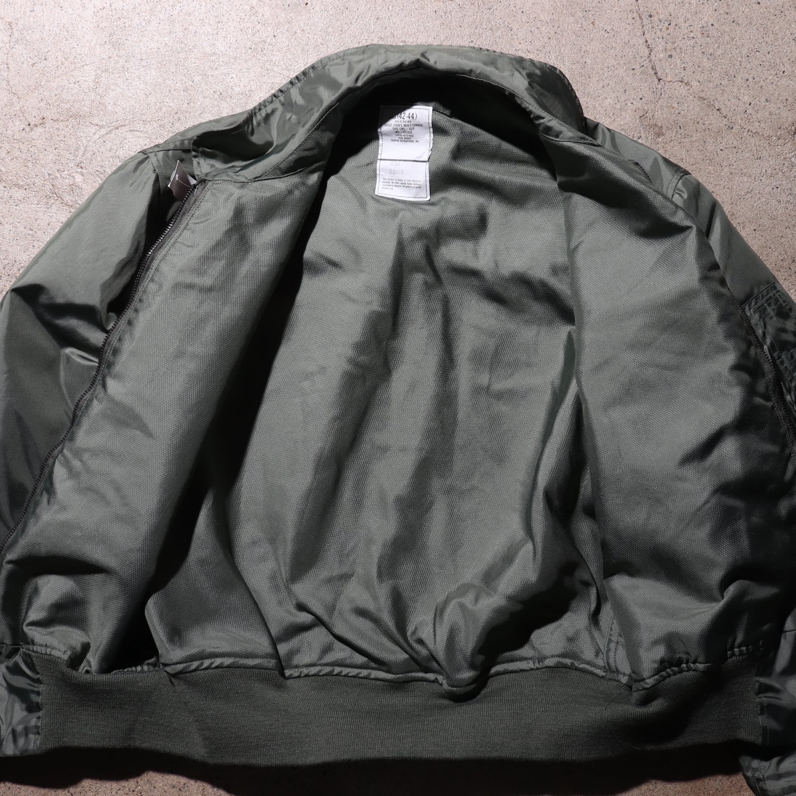 Deadstock L 00年 CWU-36/P PROPPER 米軍実物 フライトジャケット