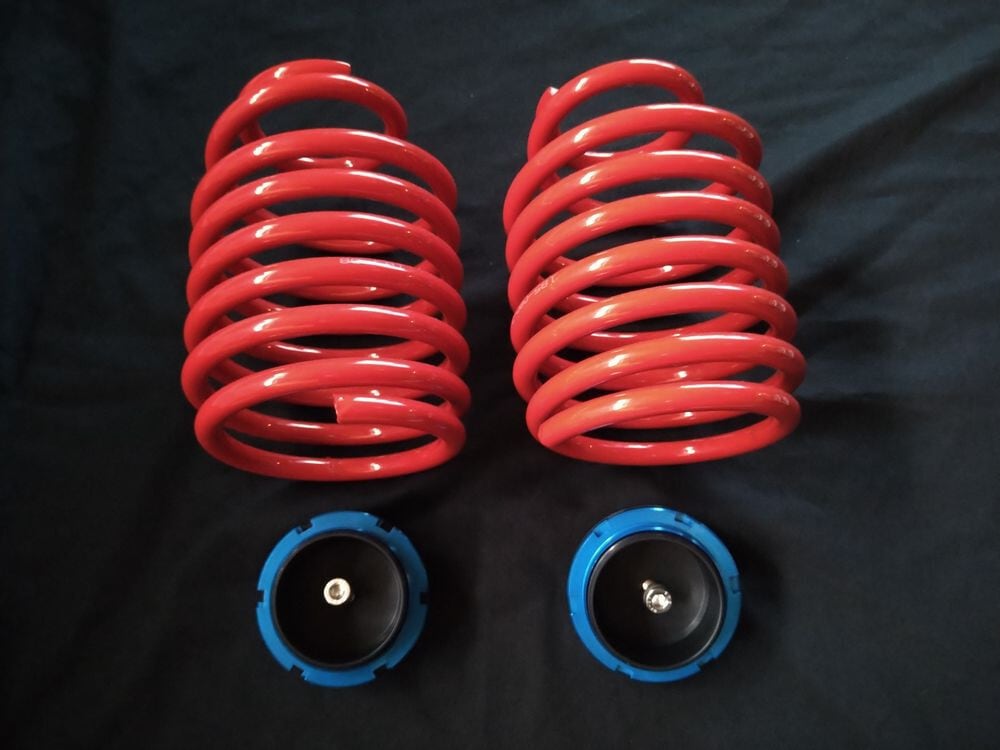 ABARTH 500 / 595 / 695 専用リヤスプリング 8k ＋ 車高調整