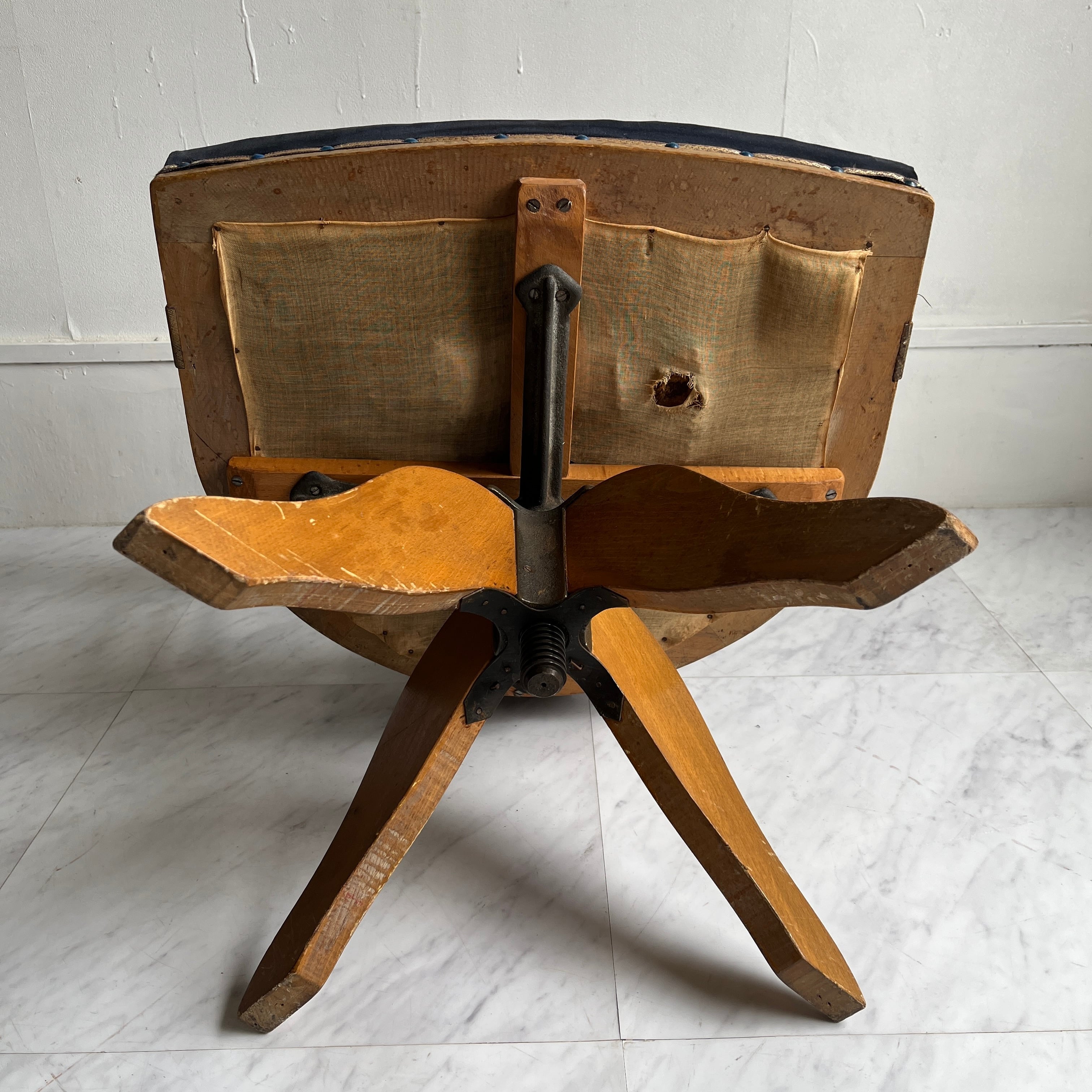 古い木製回転椅子 ドクターチェア | reberry