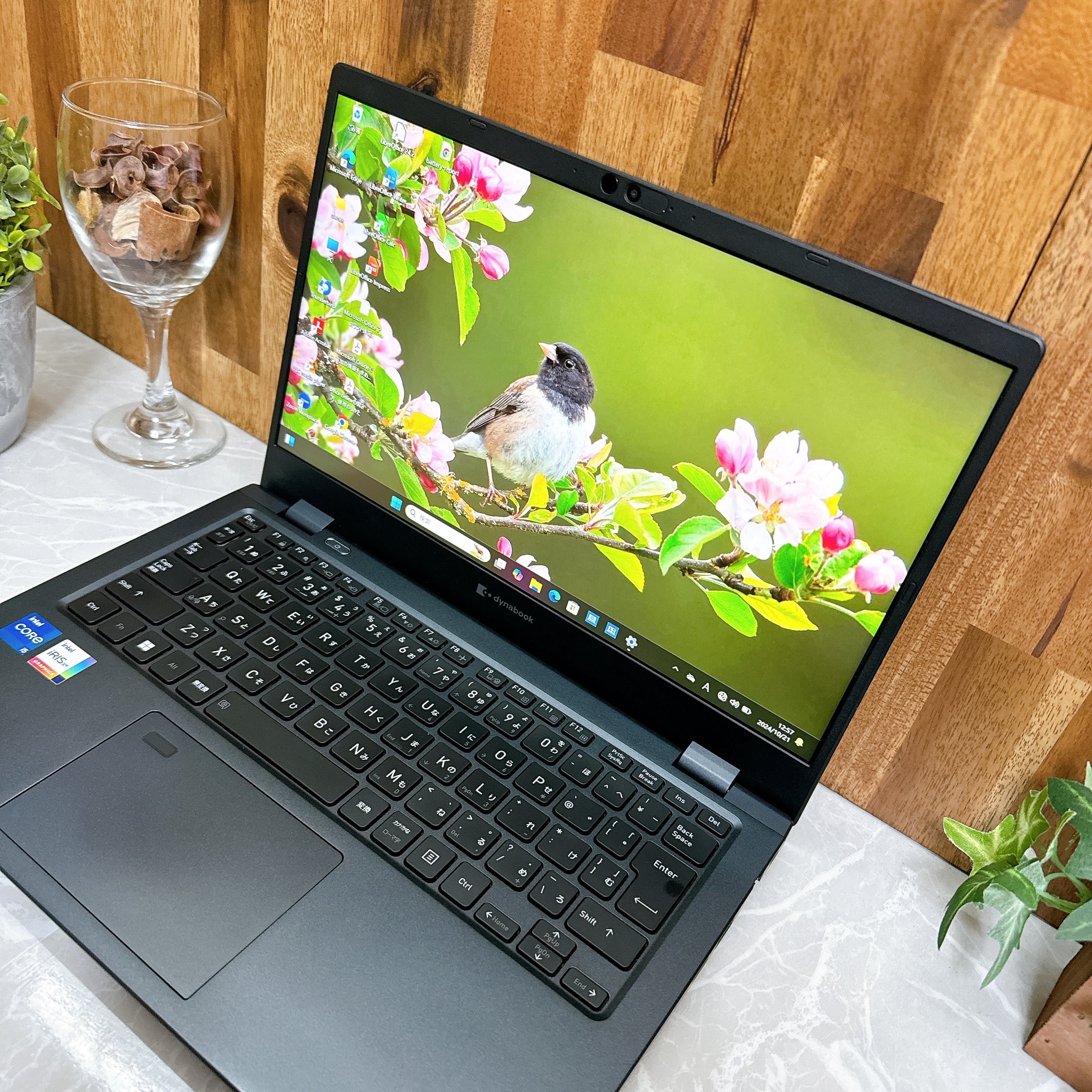 美品 2022年式】 Dynabook G83/KW / 第12世代 Core i5-1235U / メモリ