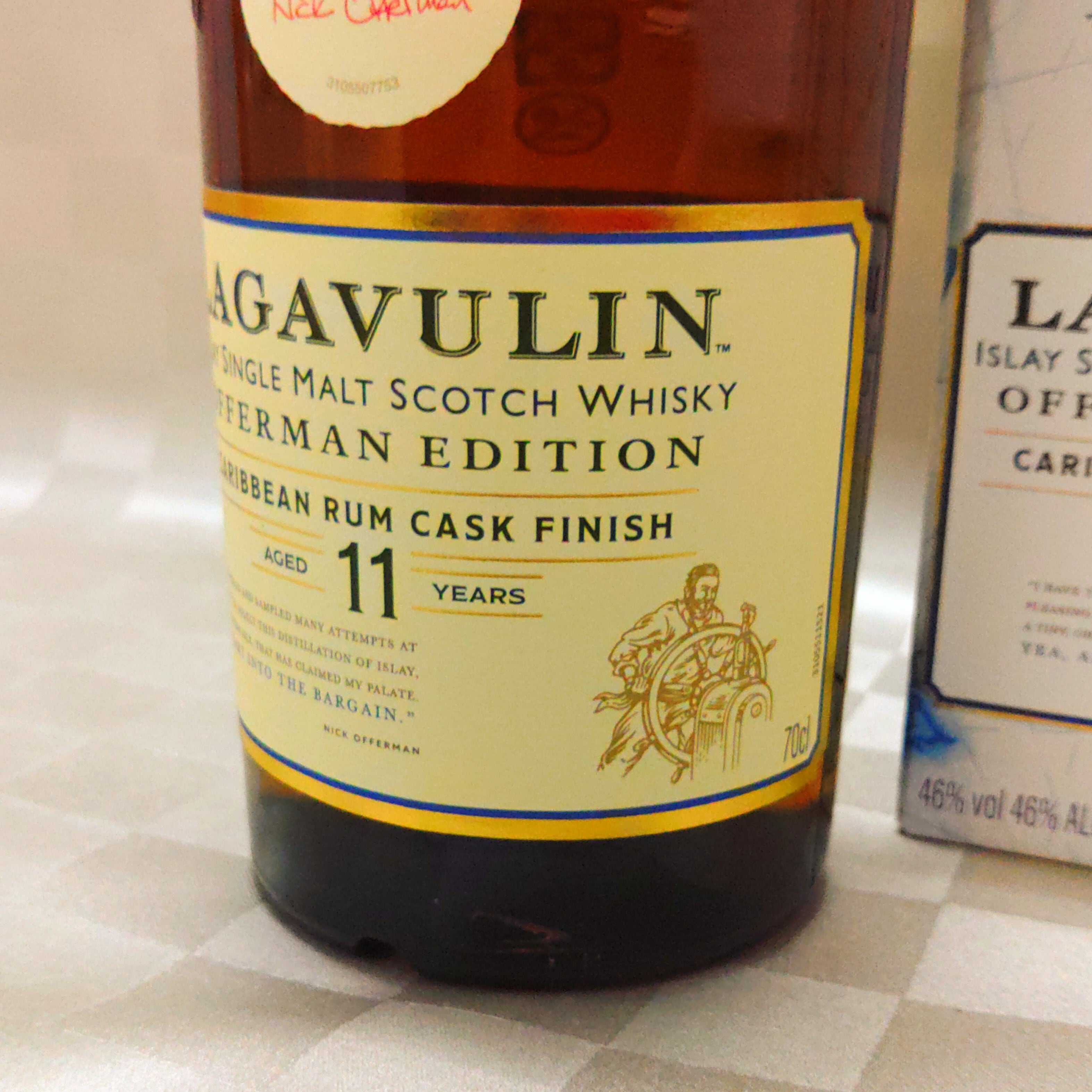 ボトル☆蒸留所瓶詰☆国内非売品☆最新版 】ラガヴーリン 11年