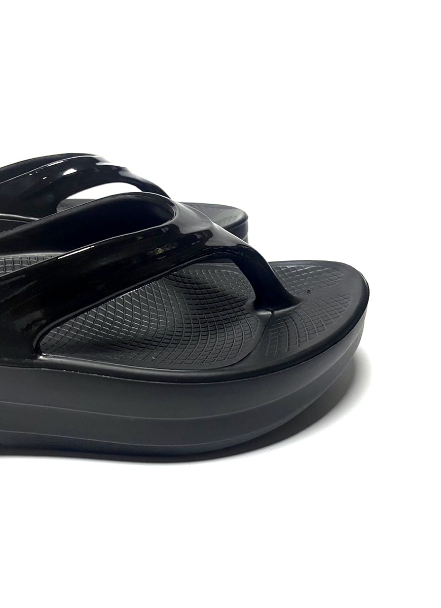 OOFOS OOmega OOlala BLACK ブラック 黒 ウーフォス ウーメガ ウーララ