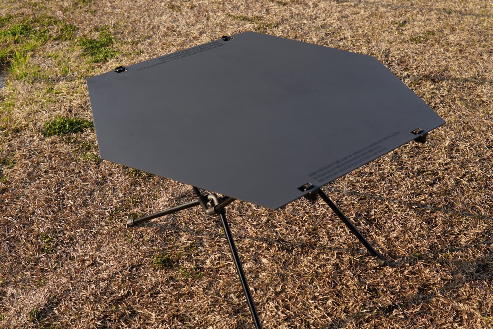 Hexa-top＞ヘリノックス タクティカルテーブルM用天板～グレイ