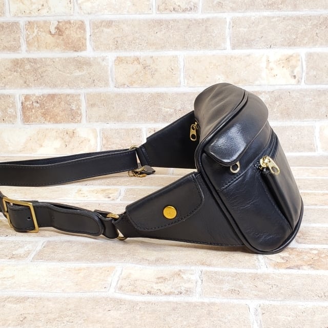 オールドコーチ ☆USA製 レザー ウエストポーチ ブラック ボディバッグ