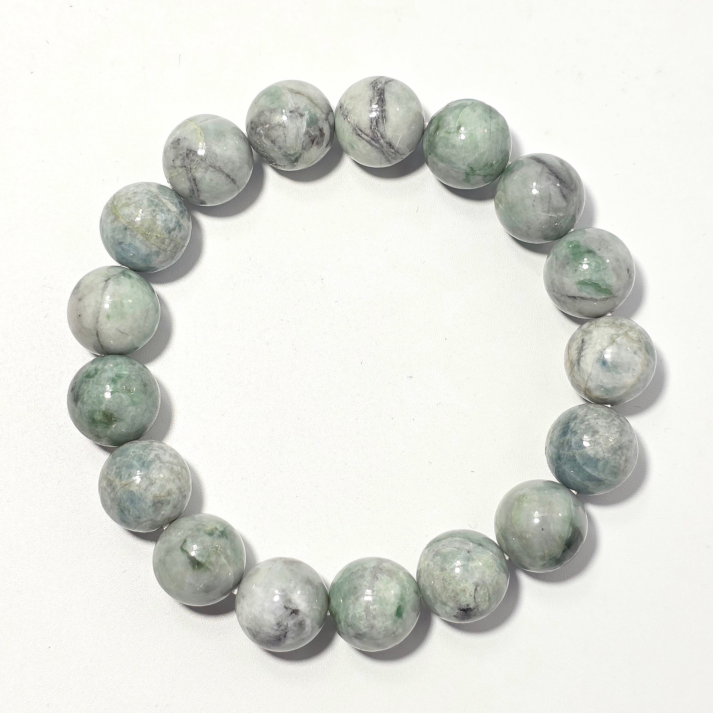 M様専用:ラベンダー 糸魚川翡翠 小勾玉 BMT0505 | 糸魚川翡翠工芸家