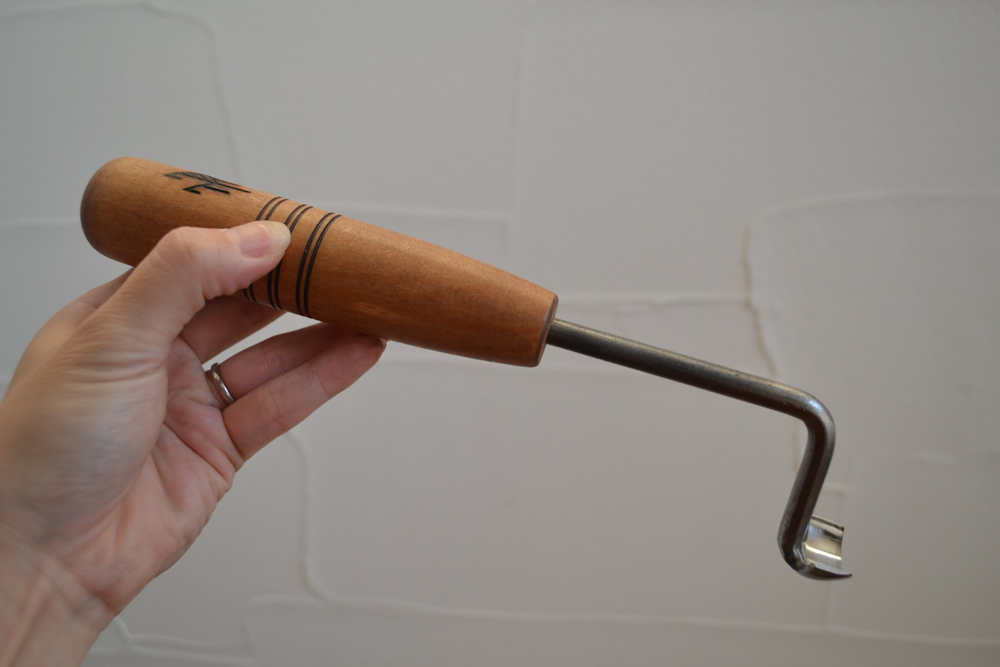 Roman Guslyak | ククサ専門店onnea（オンネア）／ククサ／kuksa