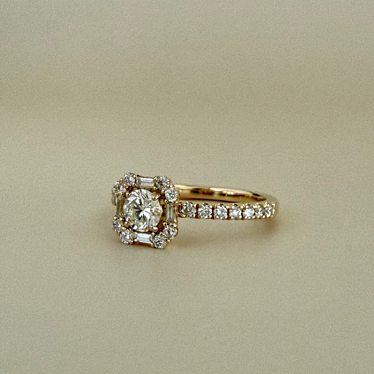 ダイヤモンド リング 0.327ct K18イエローゴールド チェカ 鑑定書付き