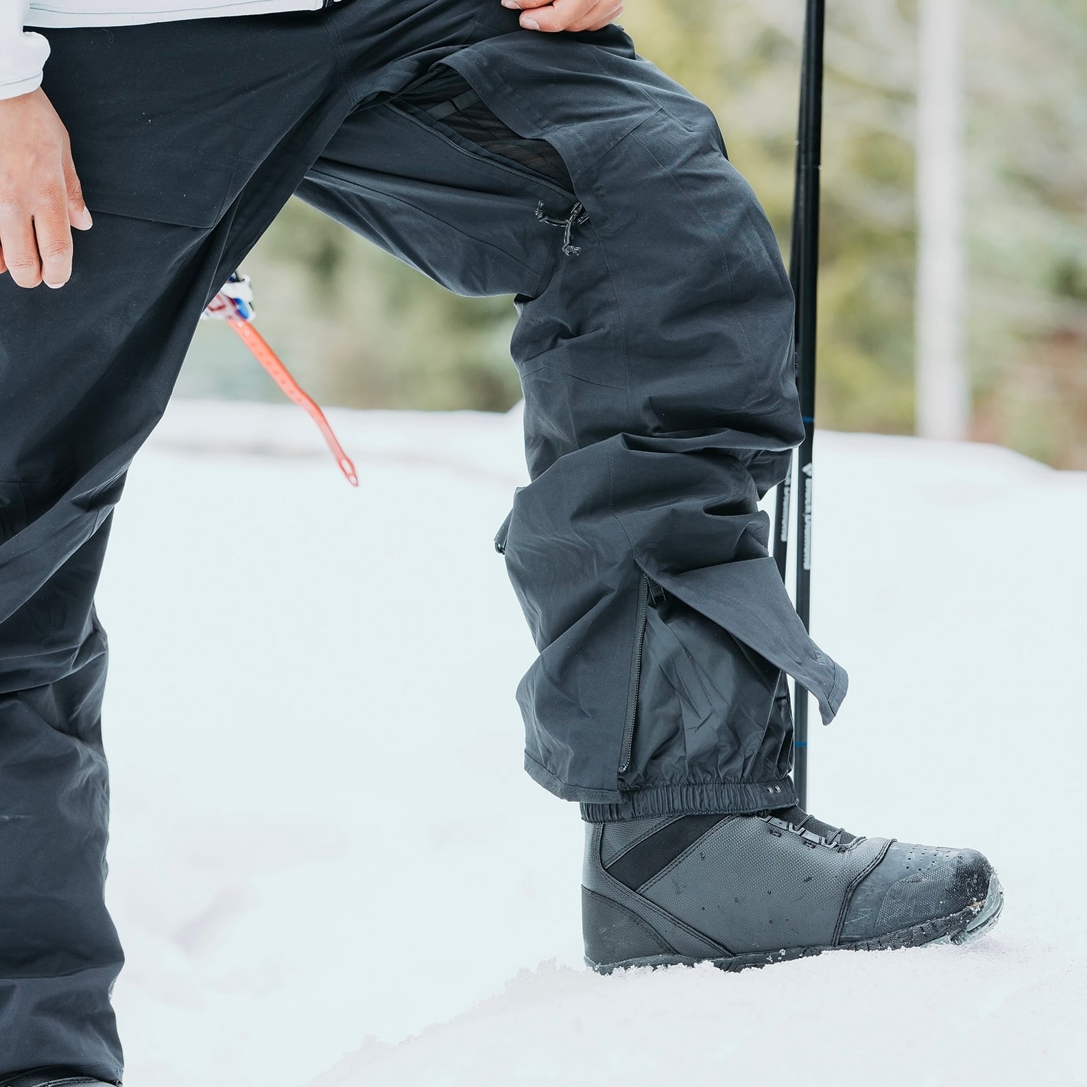 BURTON ［ak] コレクション『 Men's Burton ［ak] Swash GORE-TEX 2L