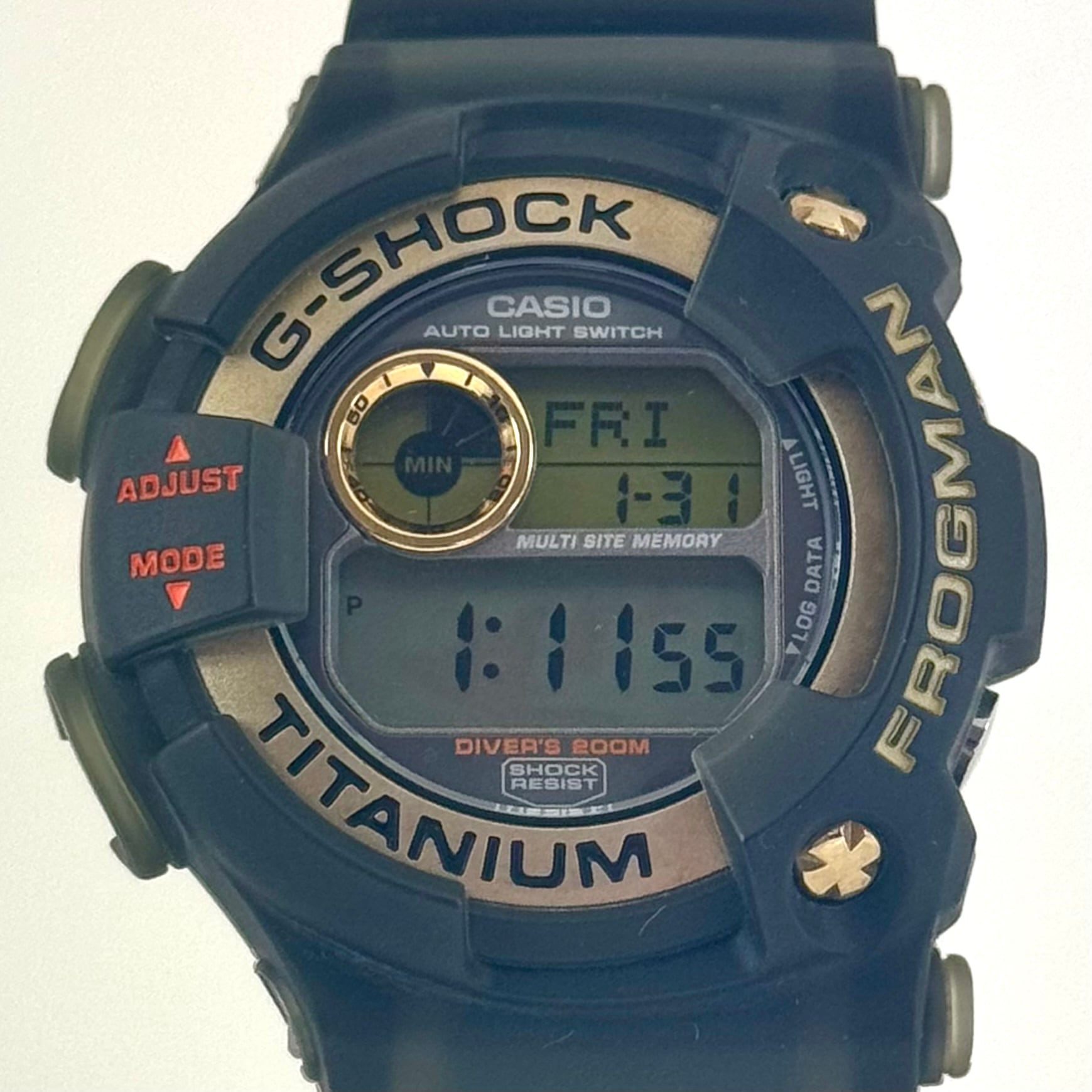 希少】ジーショックフロッグマンDW-9902GWCデジタルクォーツ