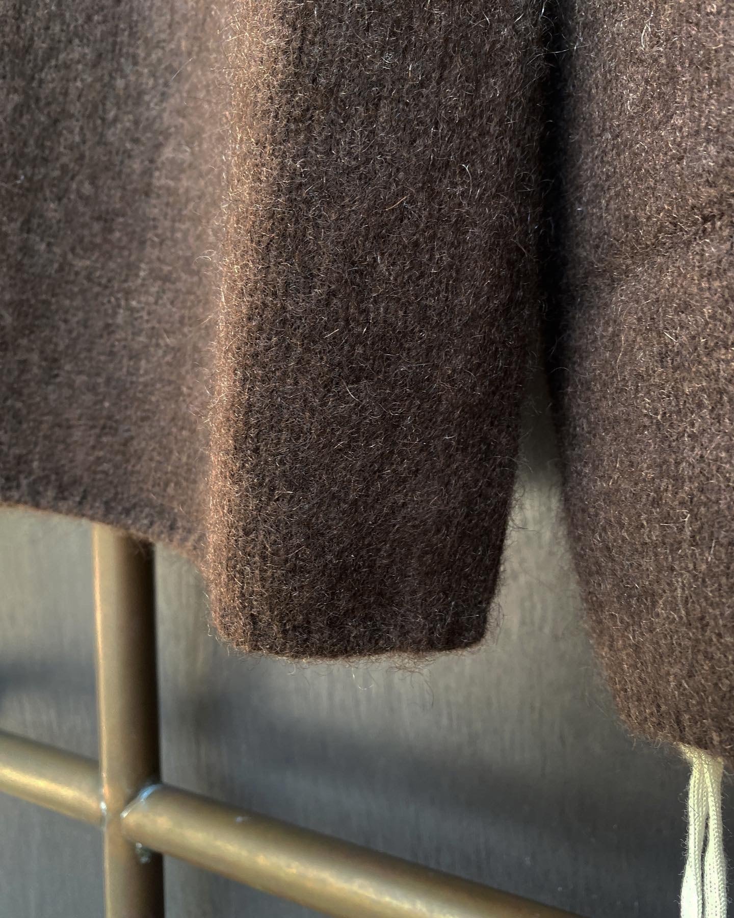 SIDE SLOPE サイドスロープ YAK High neck knit | mill kagoshima