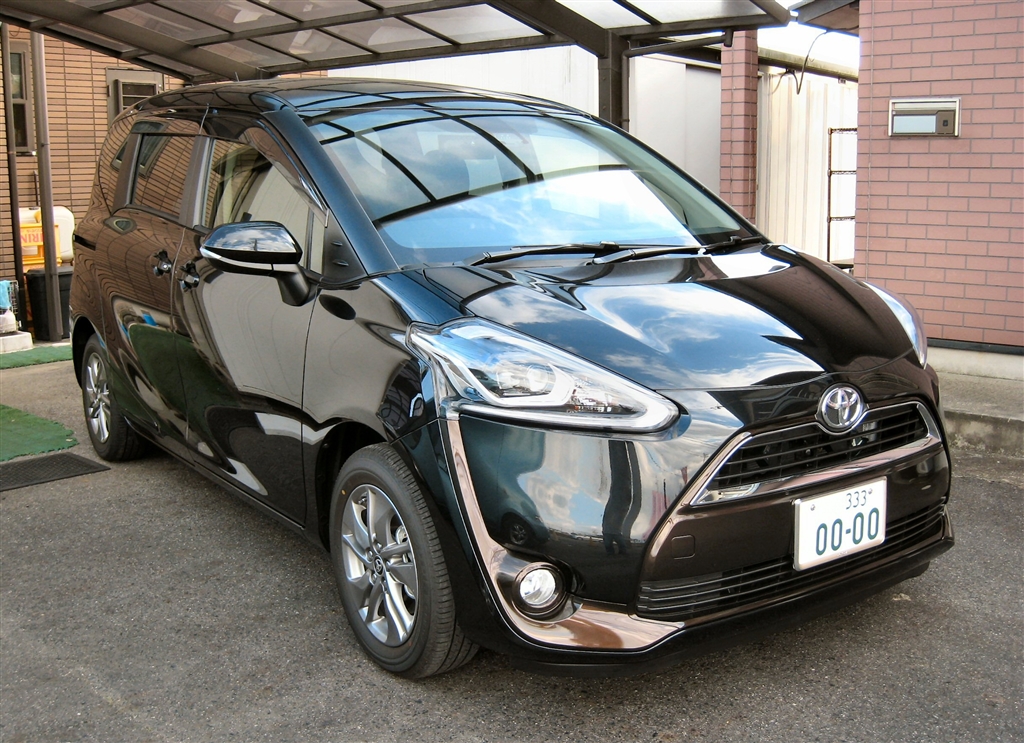 価格.com - 『185/60R15純正ノーマルタイヤ装着』トヨタ シエンタ