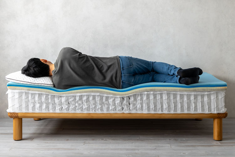 体験レビュー】エマ・ハイブリッドV2（プラスも対応）の寝心地と特徴を