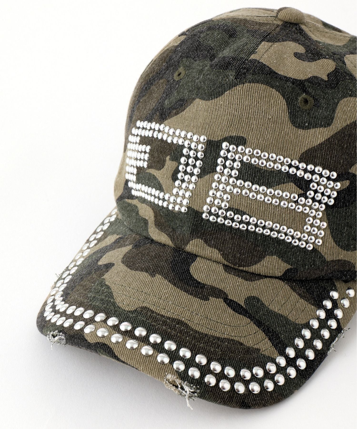 BD STUDS DAMAGE CAP – BEEDEN