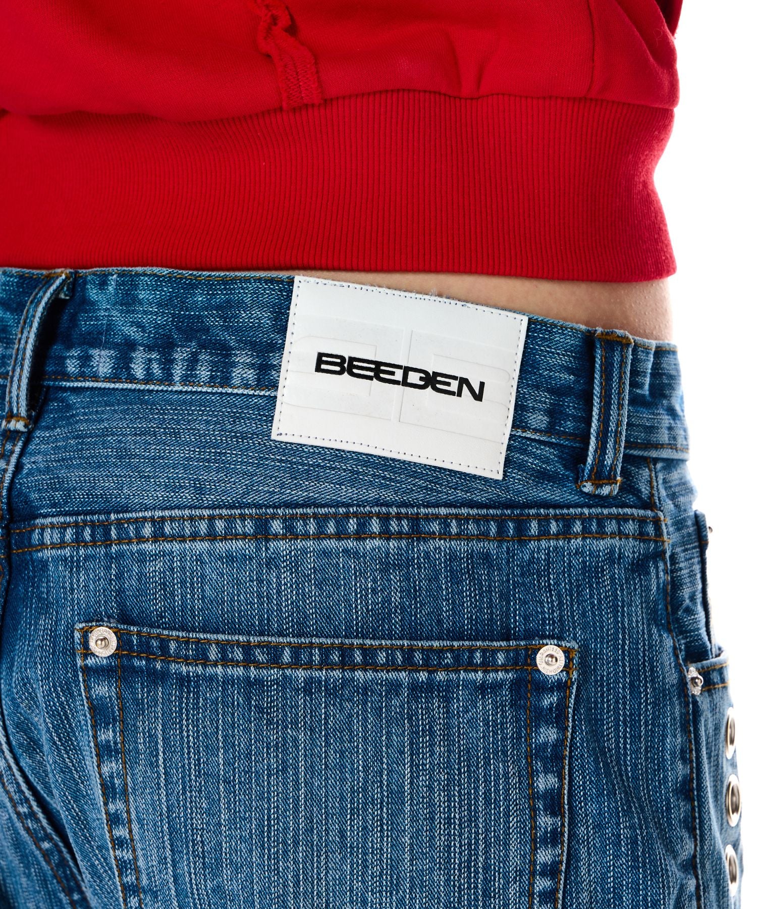 METAL EYELET SEMI LOOSE DENIM – BEEDEN