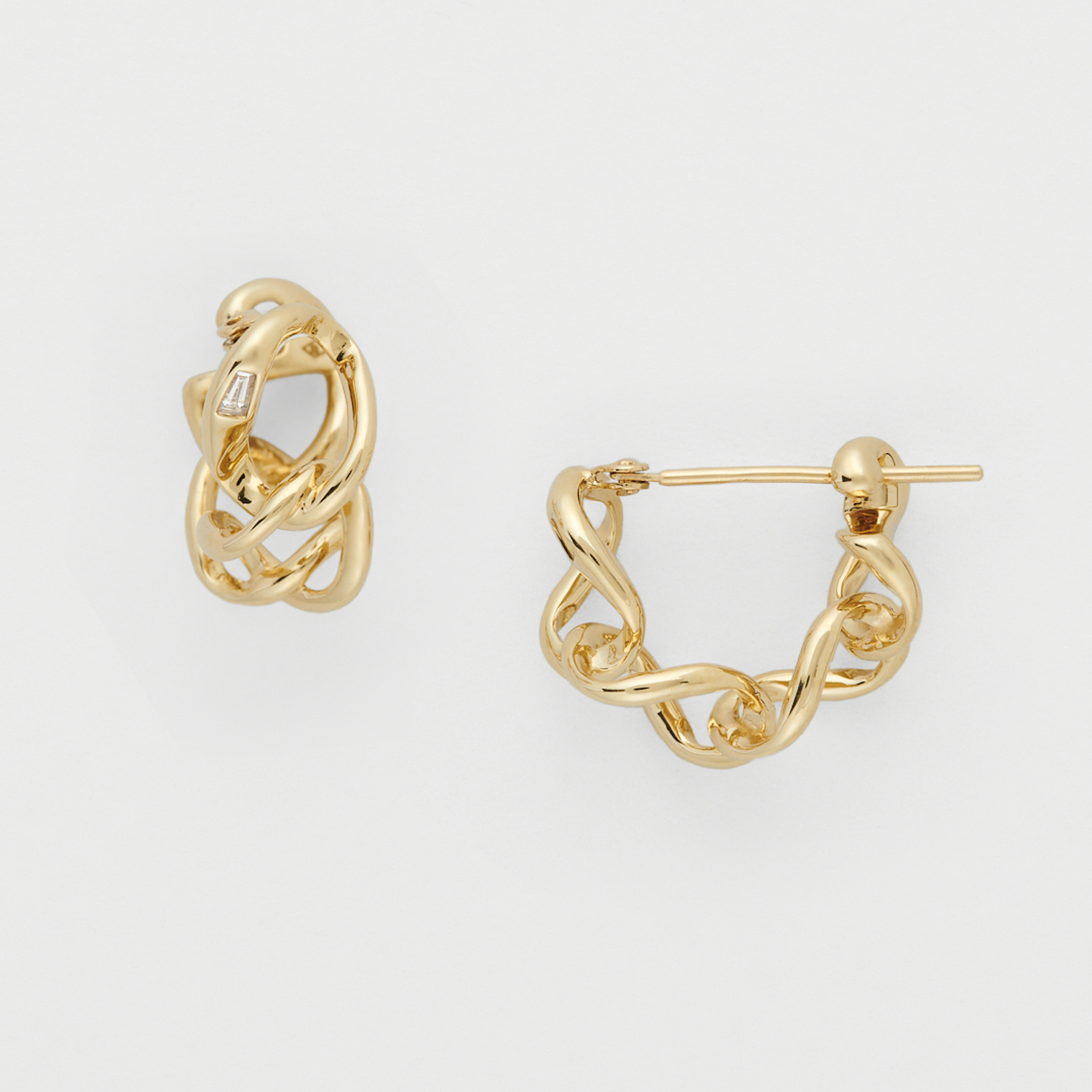 K18YGダイヤモンドピアス｜ピアス｜ベルシオラ 公式オンラインストア