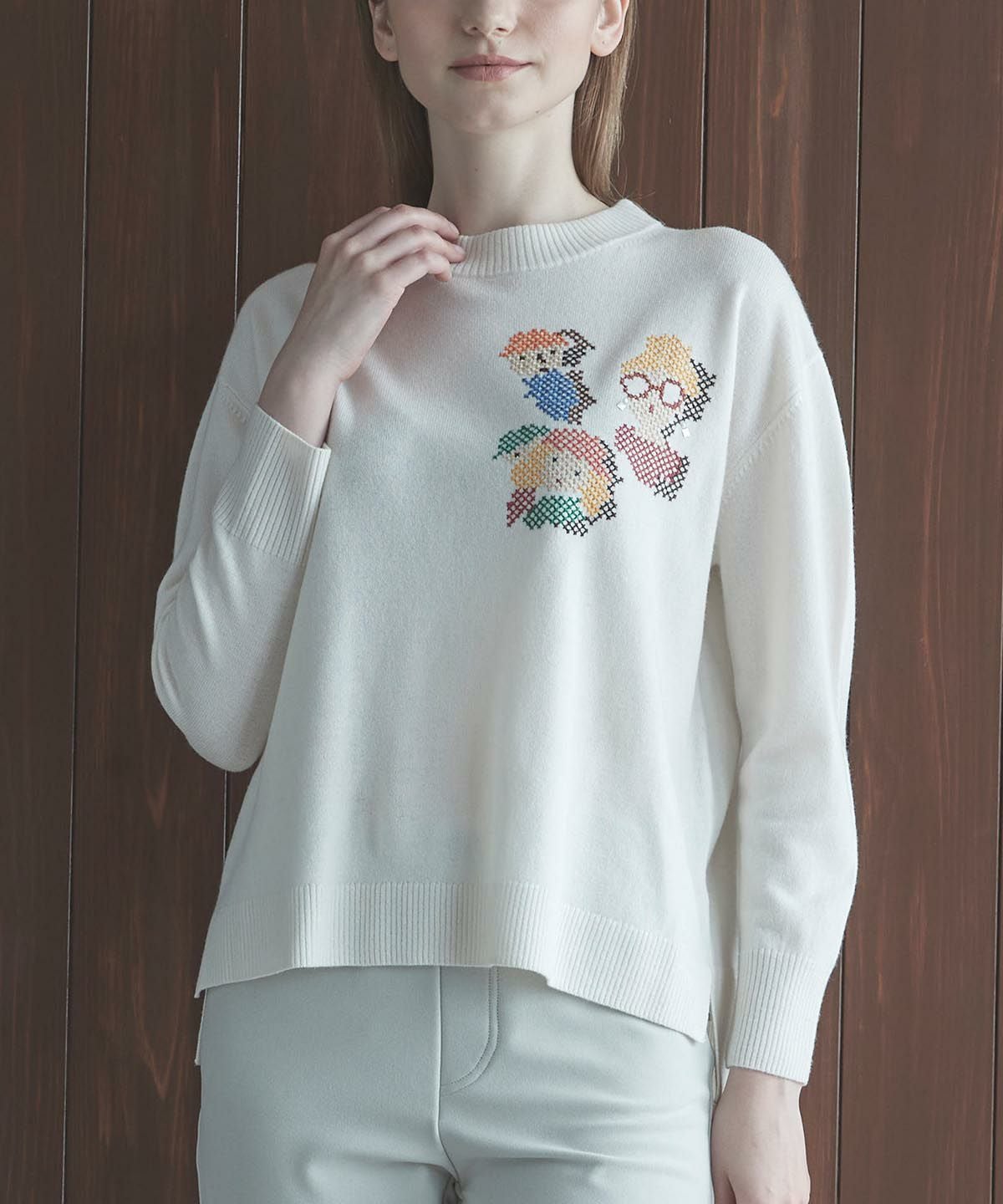 ウール100％ピクセル刺繍ニット|スタジオピッコーネ - ゴルフウェアや