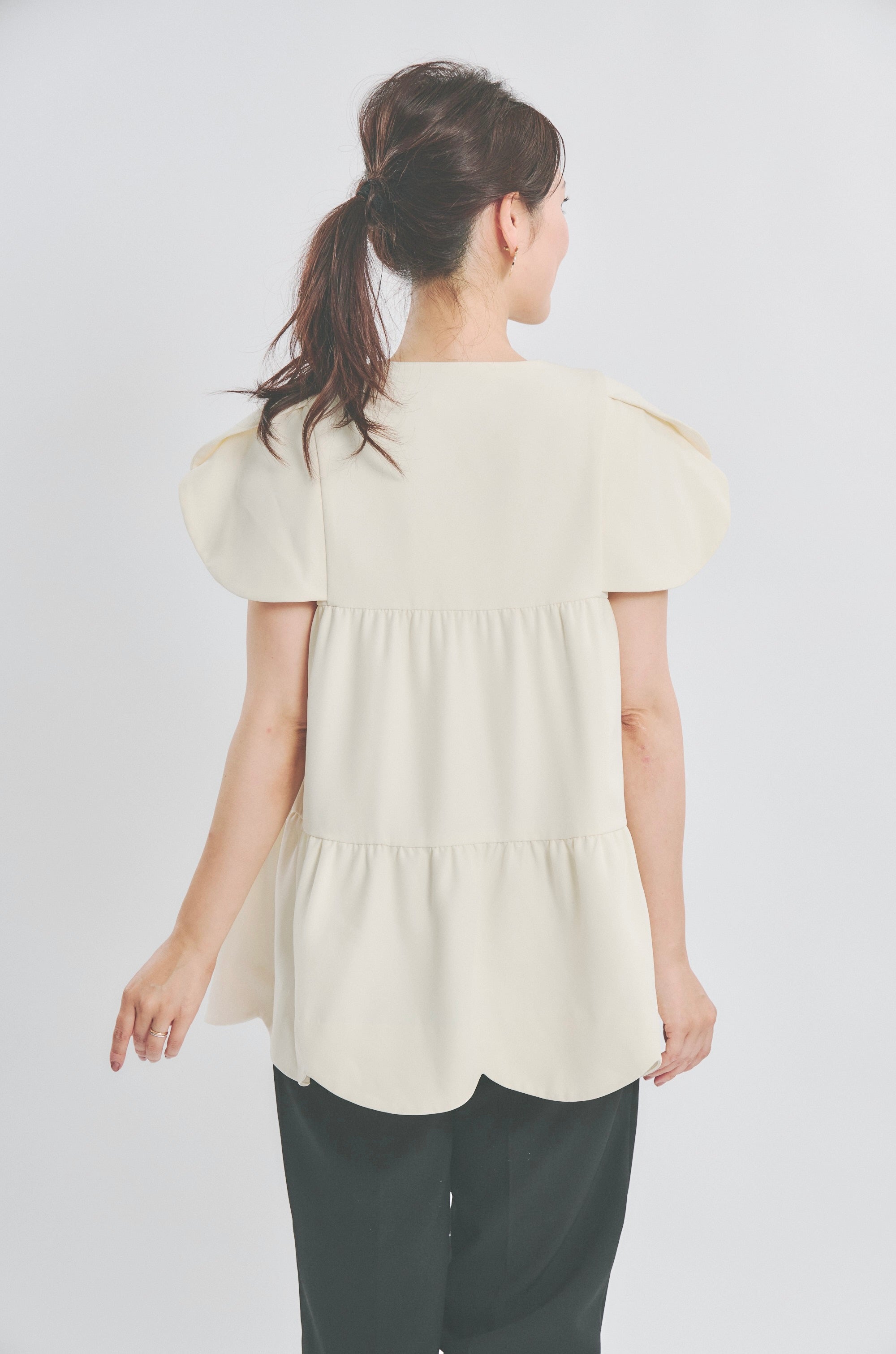 美人トップス ペタルスリーブ（マシュマロイエロー）【お上品な授乳服