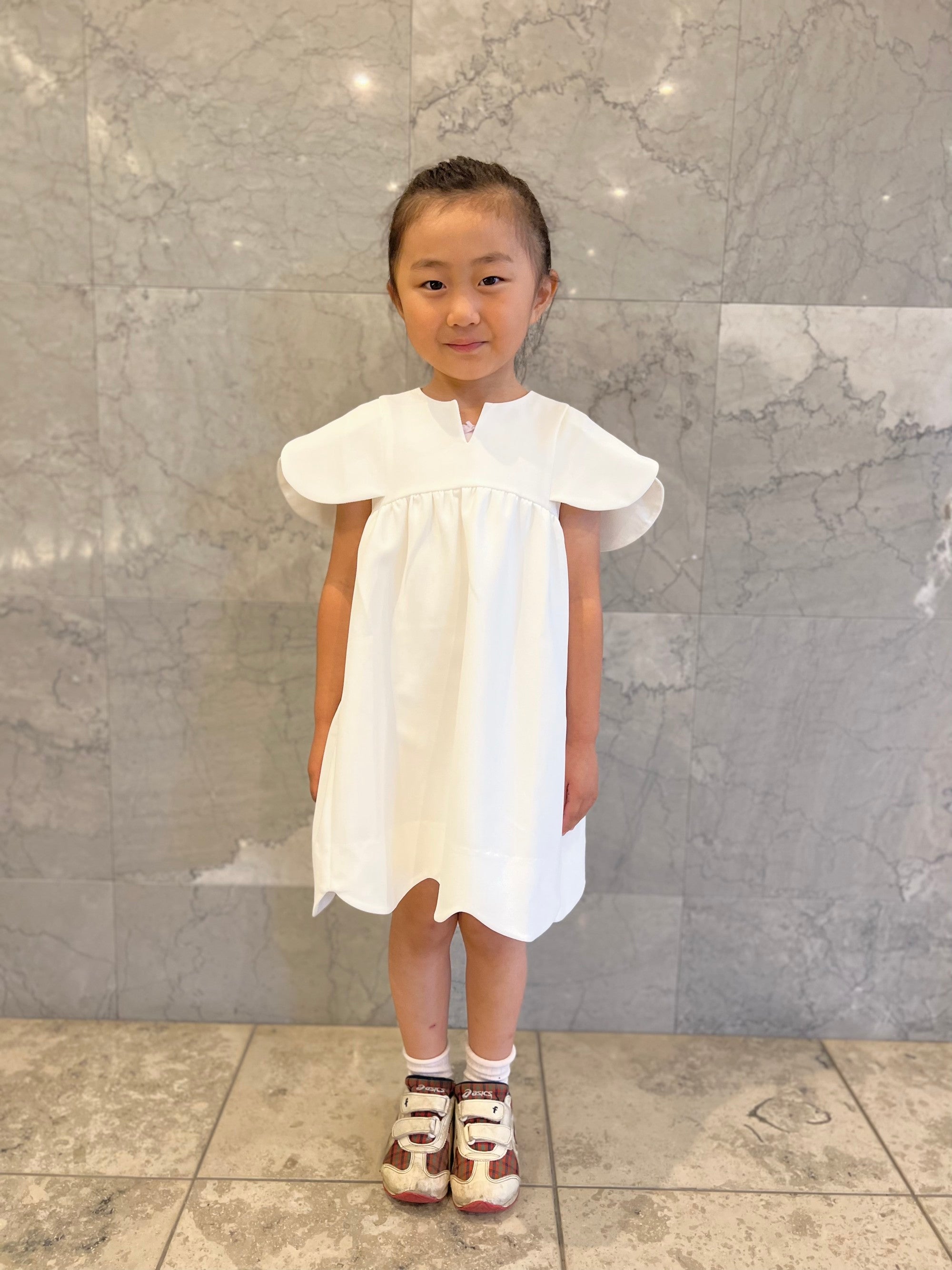 美人トップスペタルスリーブ for kids（ホワイト）【お上品な授乳服の