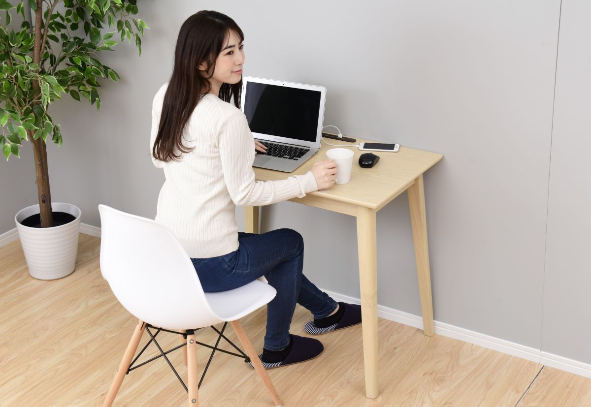 商品情報_布団レスヒーター搭載デスクこたつ | 山善の商品情報サイト