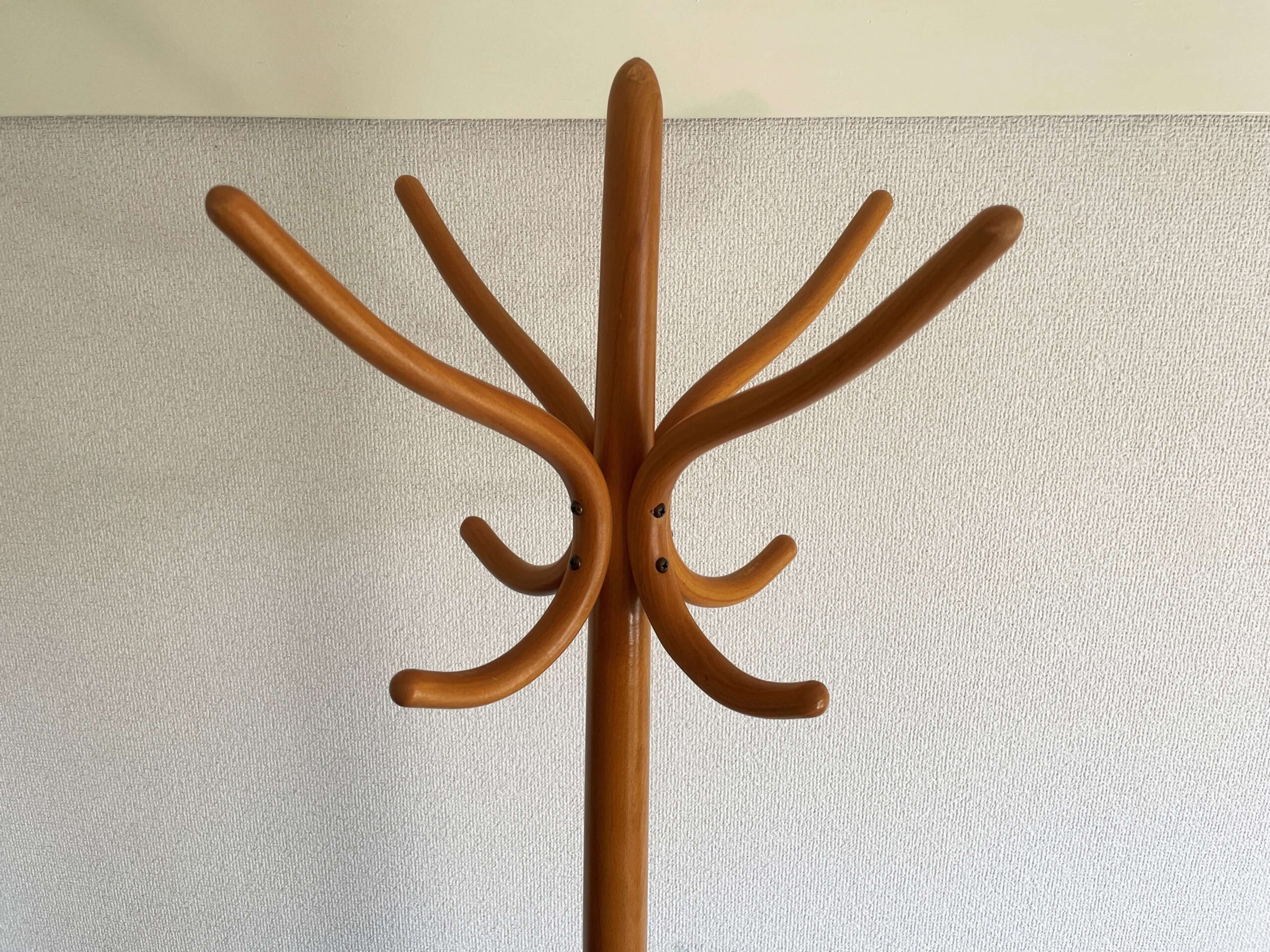 No.7274-5「曲木のコートハンガー：秋田木工」SOLD | ボルトナット