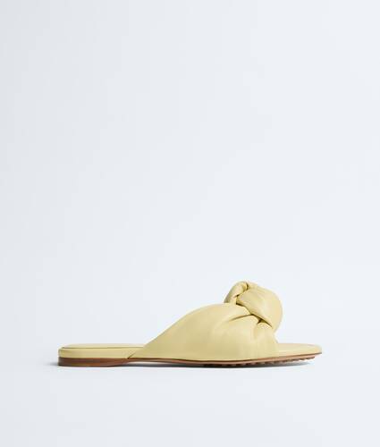 レディース 高級革サンダル | Bottega Veneta® JP