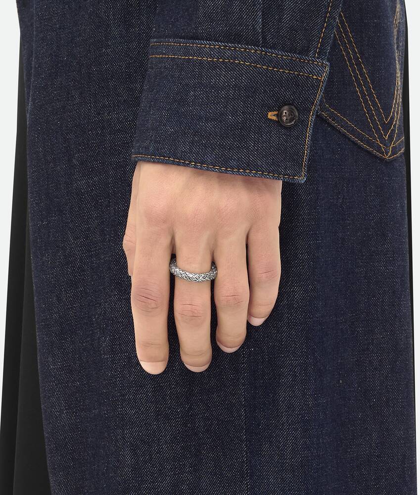 イントレチャート リング のために ウィメンズ で シルバー | ボッテガ