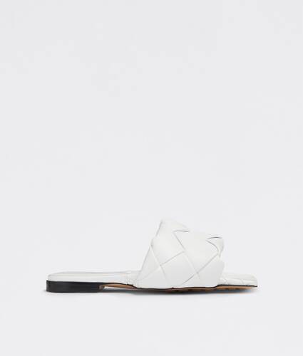 Women's Lido Flat Sandal in Optic white | Bottega Veneta US