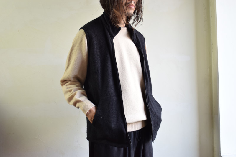 SILK FLEECE VEST | City Lights VOICE