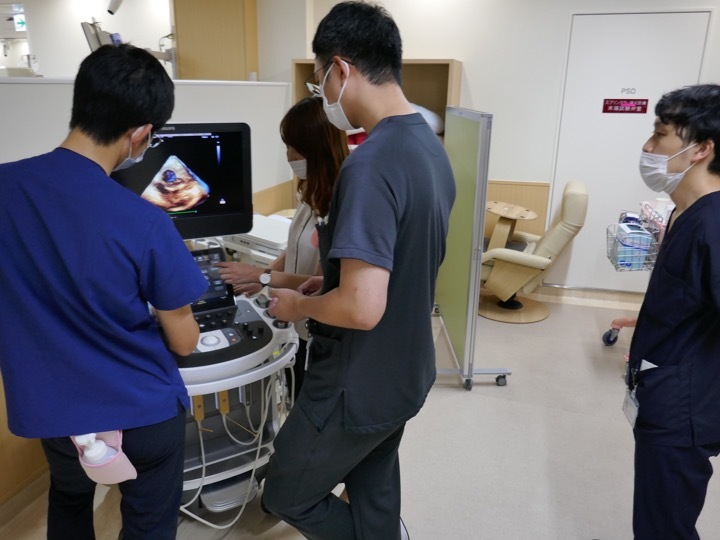 神奈川こどもNICU心エコーラボから「新生児の心エコー入門: 超音波検査