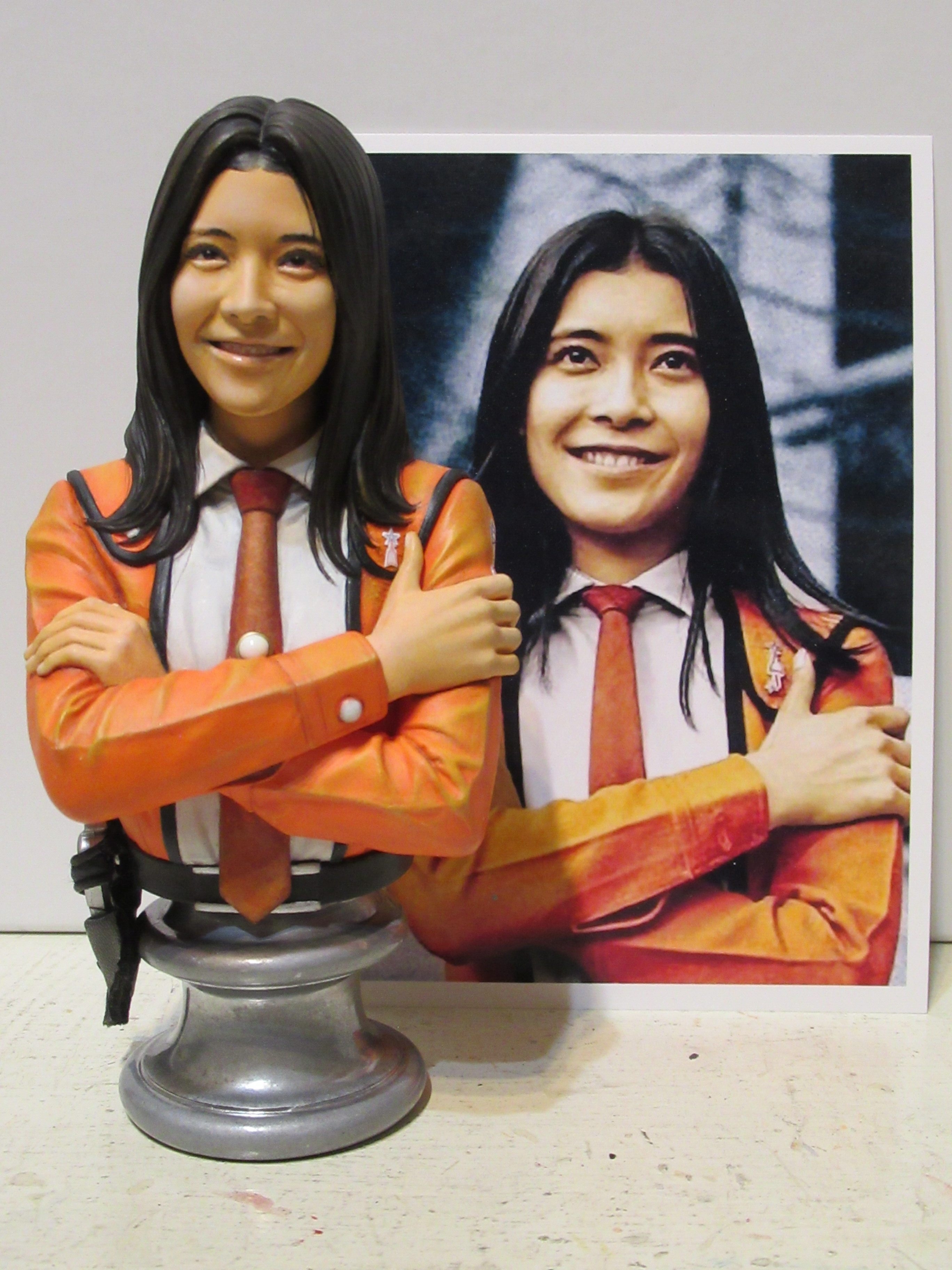 海洋堂 フジアキコ隊員 胸像 | Papa's Favorite!